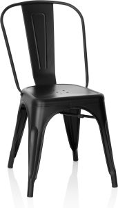 Chaise industrielle noire en métal pour une déco farmhouse moderne